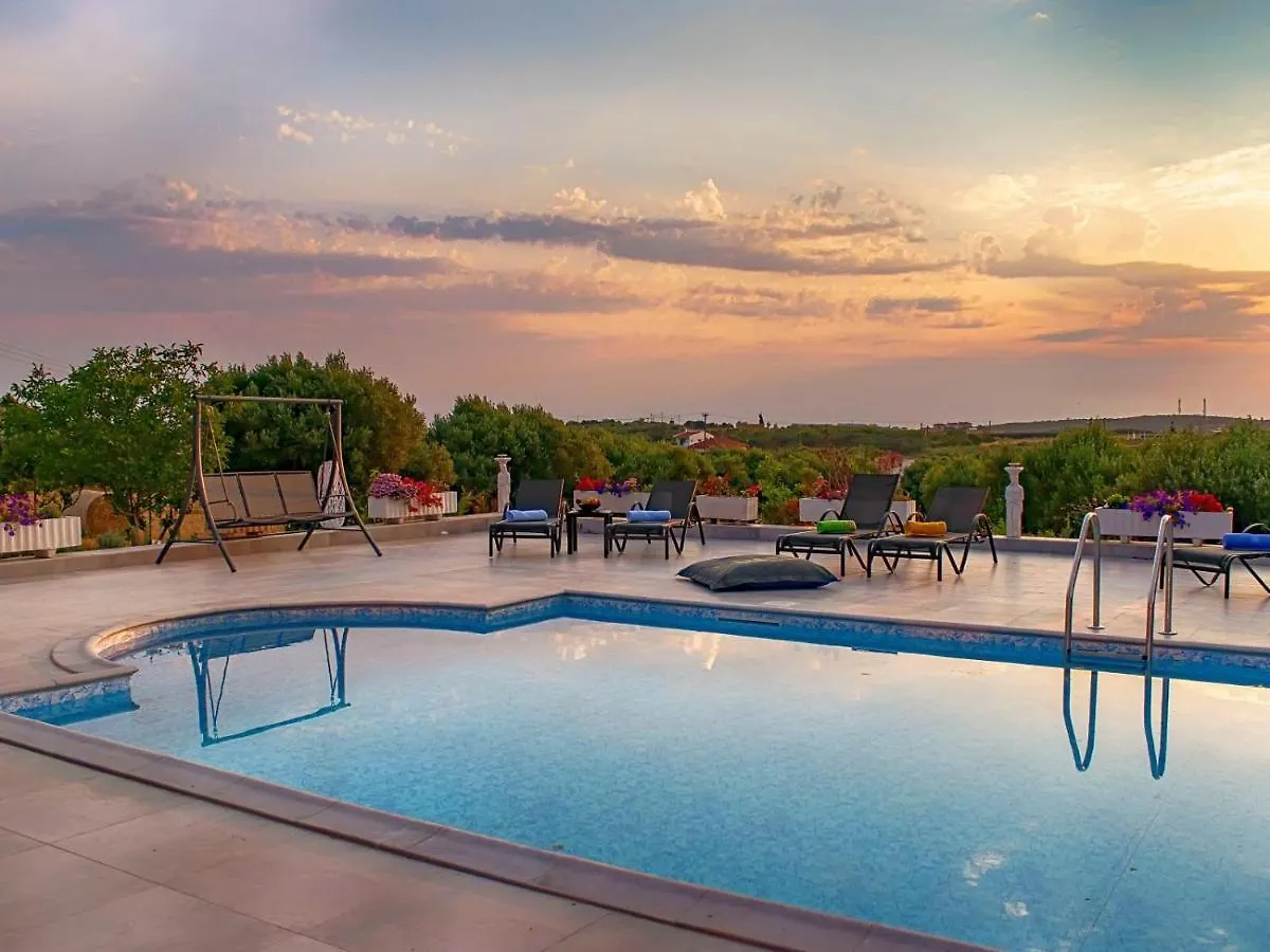 Villa Scorpion Nea Moudania Halkidiki