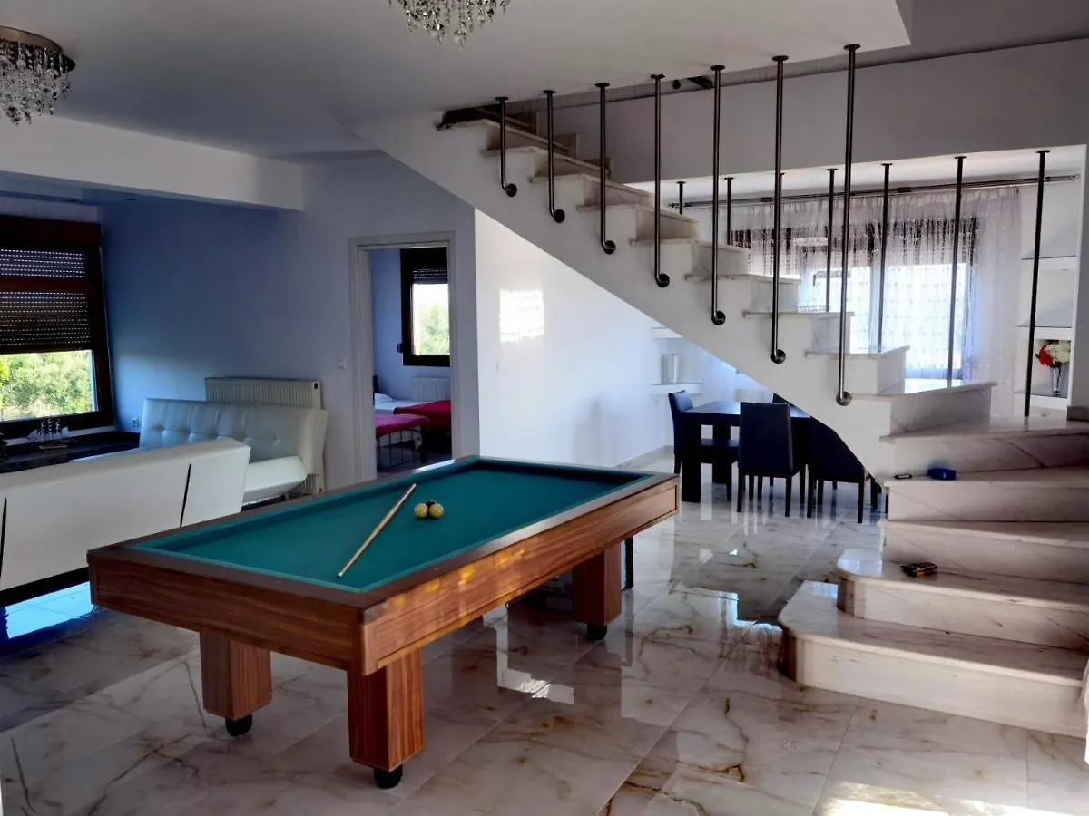 Εξοχικό σπίτι Villa Scorpion Nea Moudania Halkidiki